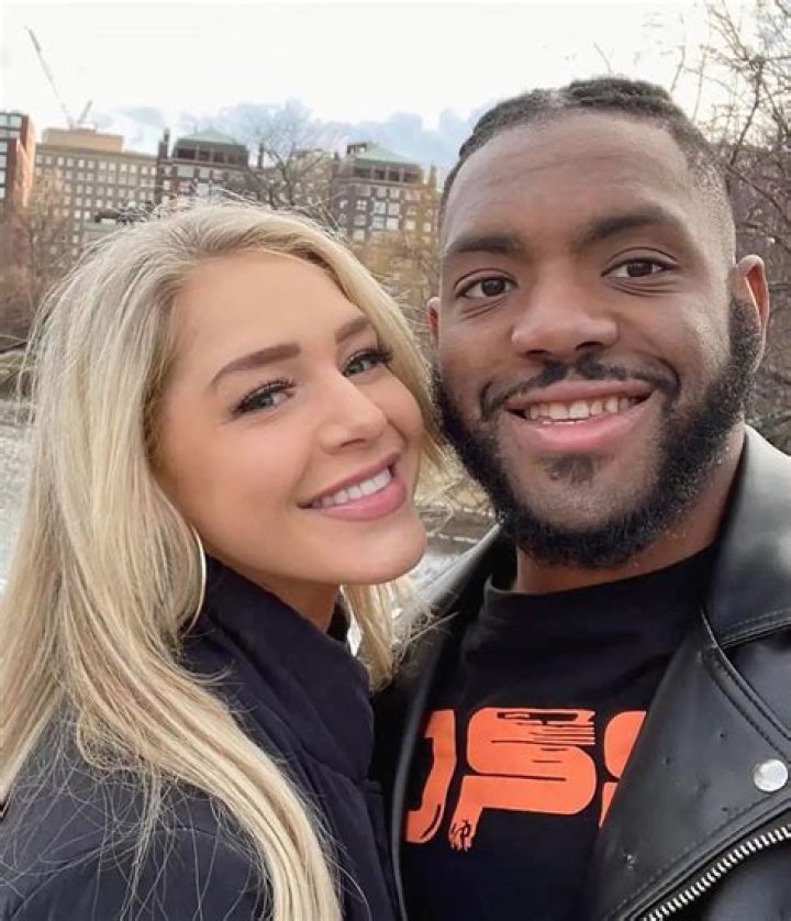 Courtney Clenney Age And Boyfriend Christian Obumseli Unsee Instagram Photos
