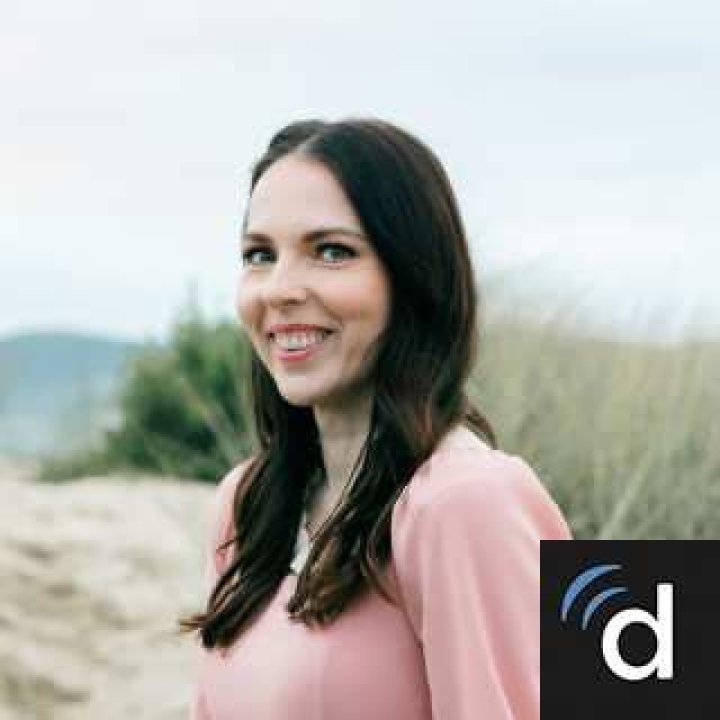 Dr. Csilla Lippert, MD – Palo Alto, CA