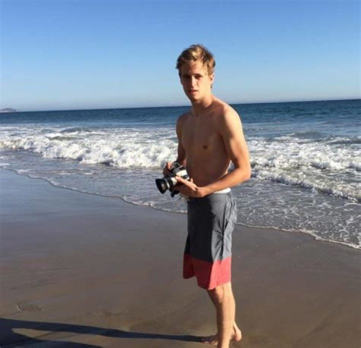 Dale Whibley Wiki, Girlfriend, Height, Age & Parents