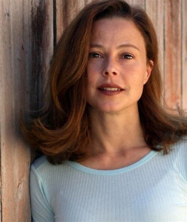 Dana Barron - Bio, Facts, Family Life of Actress