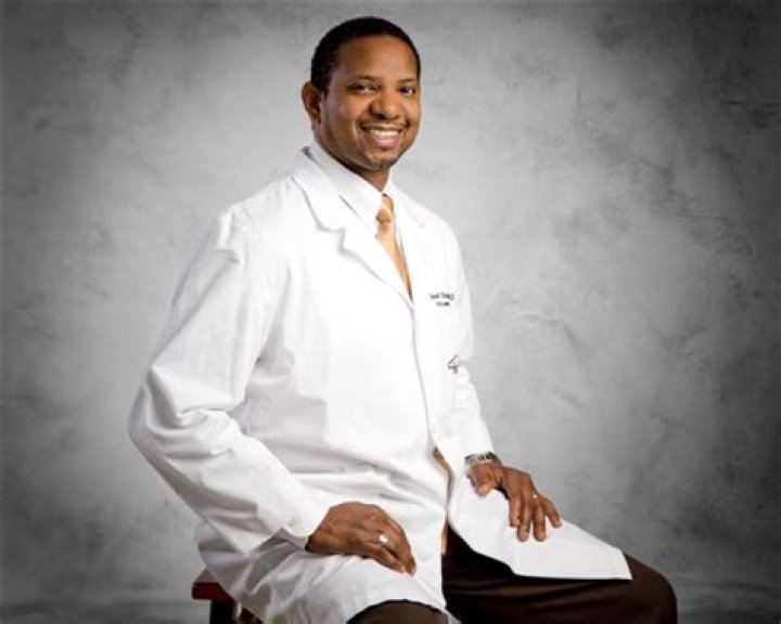 Dr. Darnell Blackmon, MD – Tulsa, OK