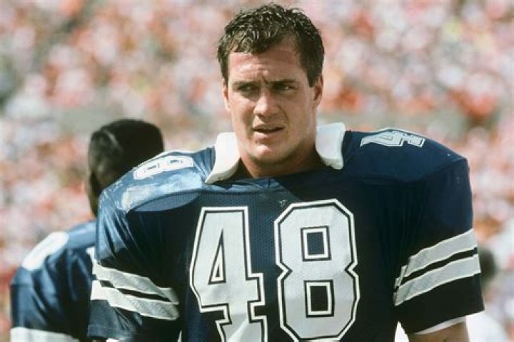 Daryl Johnston Biography - Facts, Childhood, Family Life & Achievements