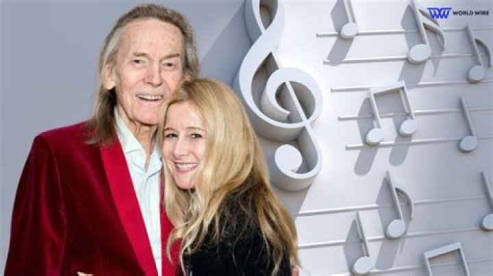 David Bakhtiari Net Worth, Wiki, Bio, Age, Parents, Wife & More