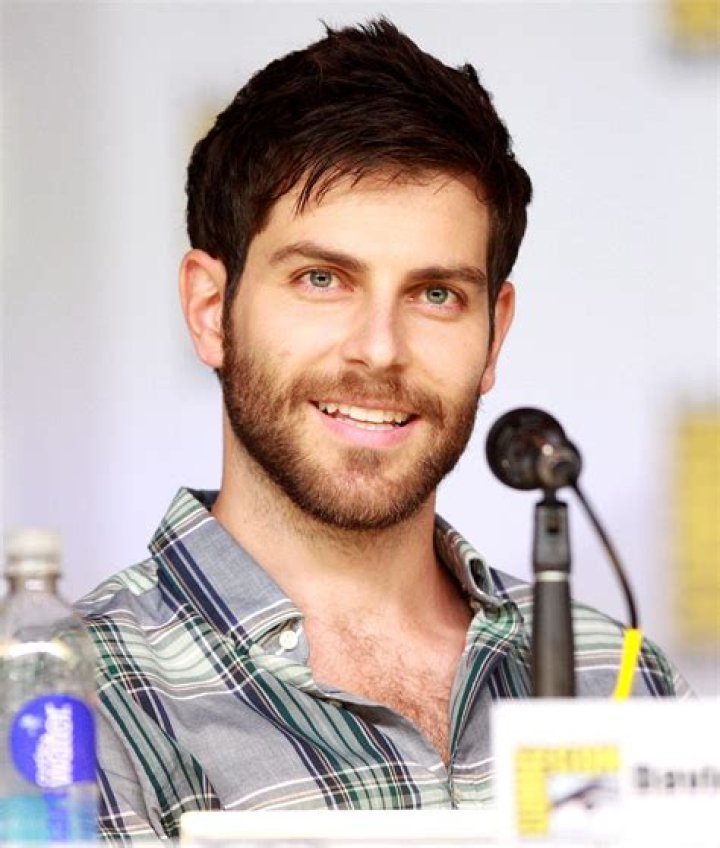 David Giuntoli Biography - Facts, Childhood, Family Life & Achievements