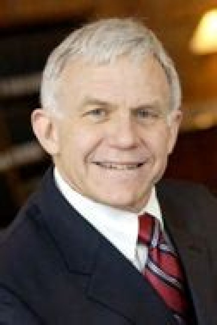 Dr. David Holmes, MD – Tullahoma, TN