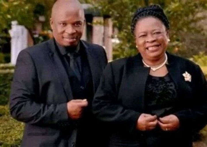 
Desmond Dube Height, Weight, Net Worth, Age, Birthday, Wikipedia, Who, Nationality, Biography 