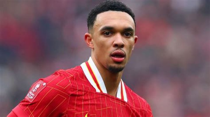 Dianne Alexander: Who is Trent Alexander-Arnold mother?
