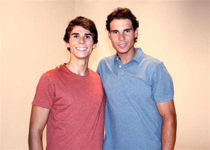 Does Rafael Nadal have a brother?