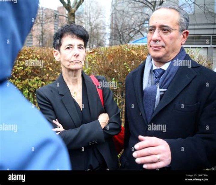 Does Sam Bankman-Fried have a sister?