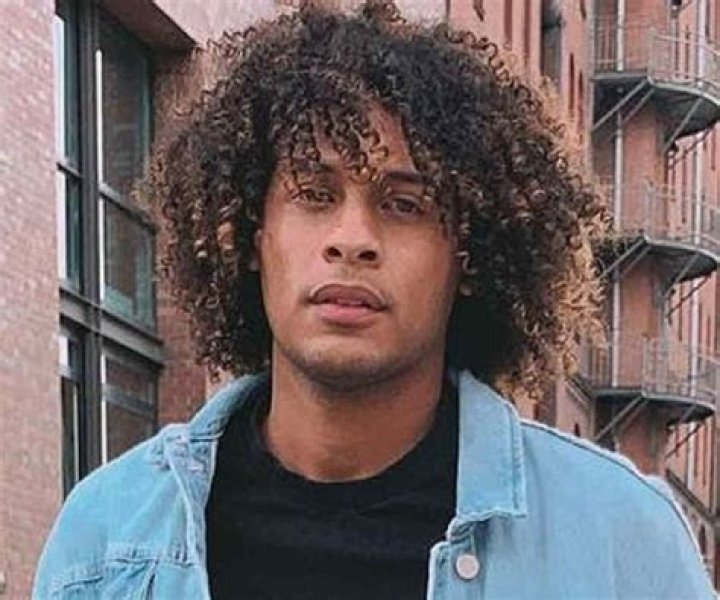 Dominic Toliver – Bio, Facts, Family Life, Career