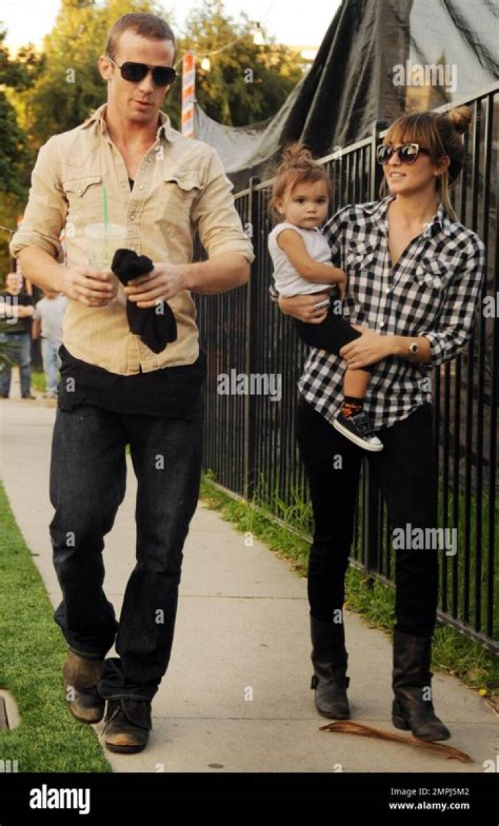 Dominique Geisendorff Bio, Age, Family, Boyfriend, Movies and Net Worth