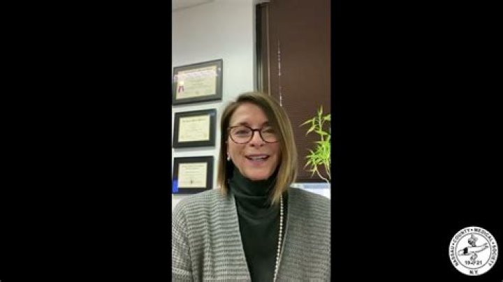 Dr. Donna McMahon, DO – Central Islip, NY