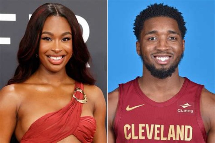 
Donovan Lewis: who is he? 