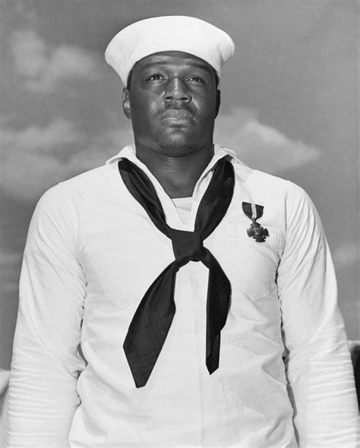 Doris Miller Biography – Facts, Childhood, Family Life, Achievements, Death