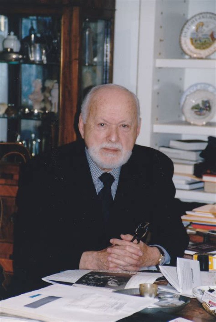 
Dr Fred Weinberg Height, Weight, Net Worth, Age, Birthday, Wikipedia, Who, Instagram, Biography 
