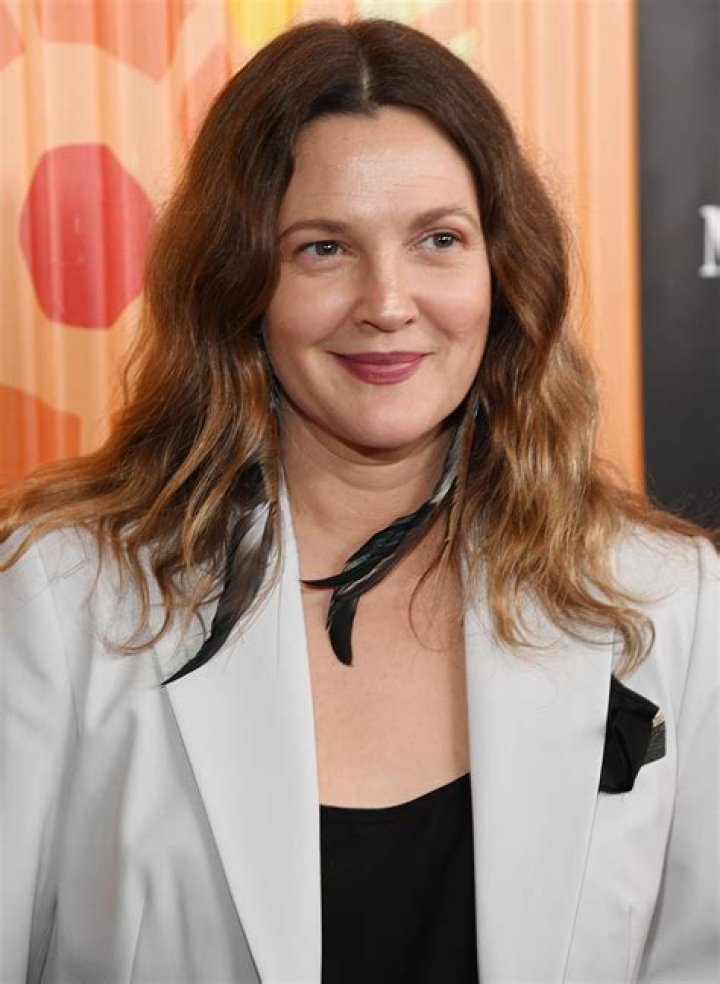 Drew Barrymore Reveals The Most Romantic Gesture She’s Ever Received And More While Opening Up About Her Love Life!