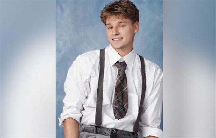 Drew Dirksen Biography - Facts, Childhood, Family Life & Achievements