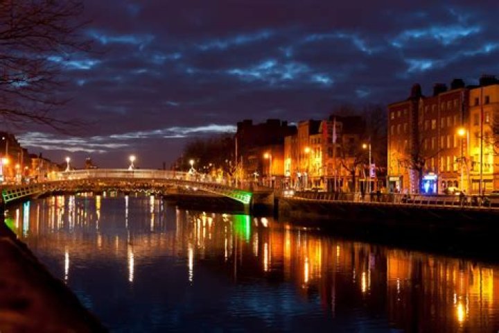 Famous People From Dublin, Ireland & Celebs Born In Dublin