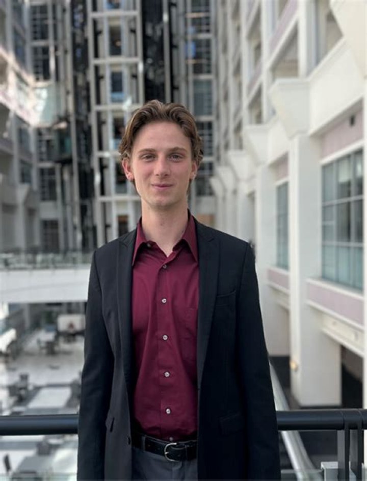 Dr. Edward Junn, MD – Morton, WA