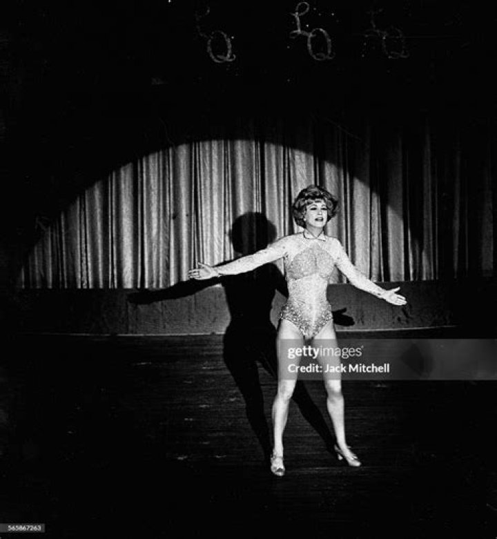 Eleanor Powell Biography - Facts, Childhood, Family Life & Achievements