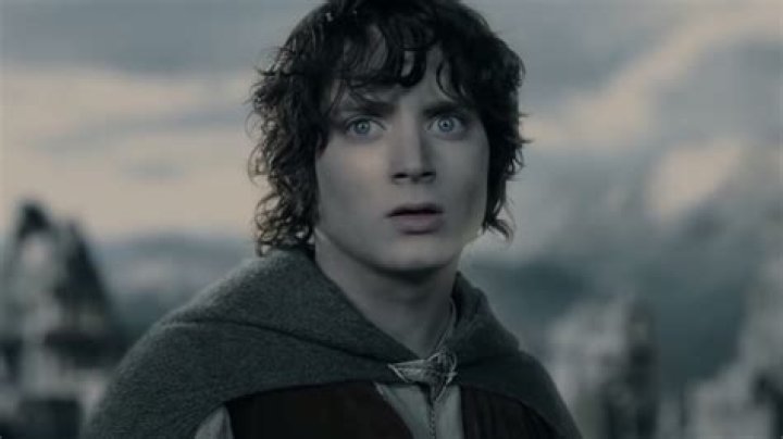 Elijah Wood steps back into the shoes of Frodo to promote ‘Magic: The Gathering’
