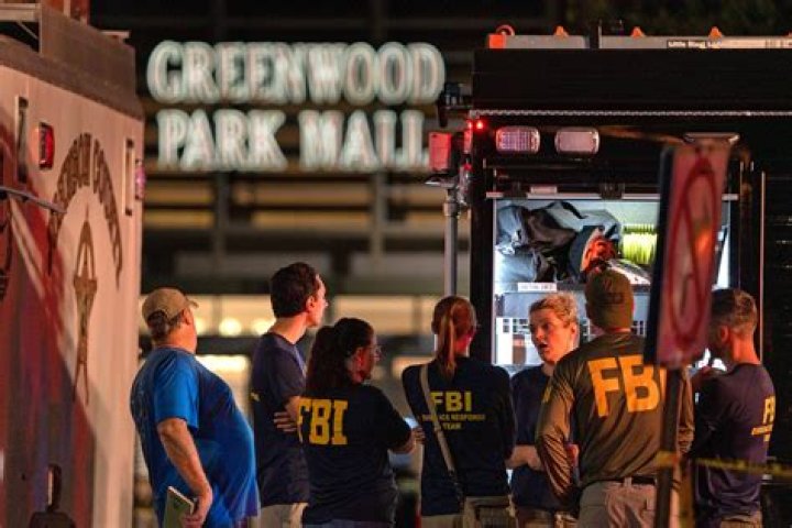 
Elisjsha Dicken Facebook Details As The 22 Year Old Stops Shooter At Greenwood Mall 