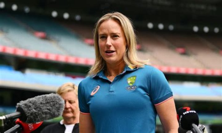 Ellyse Perry Biography - Facts, Childhood, Family Life & Achievements