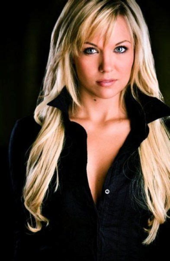 Emilie Ullerup Bra Size, Age, Weight, Height, Measurements