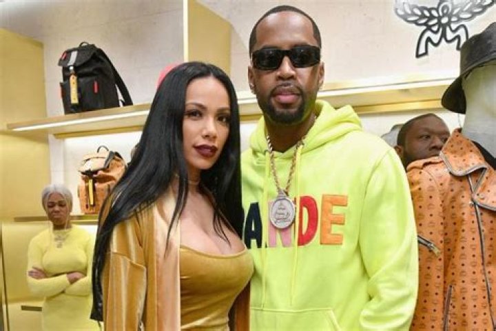 Erica Mena And Safaree Look Amazing Together With Remy Ma And Papoose – Fans Spot A Potential Baby Bump On Erica