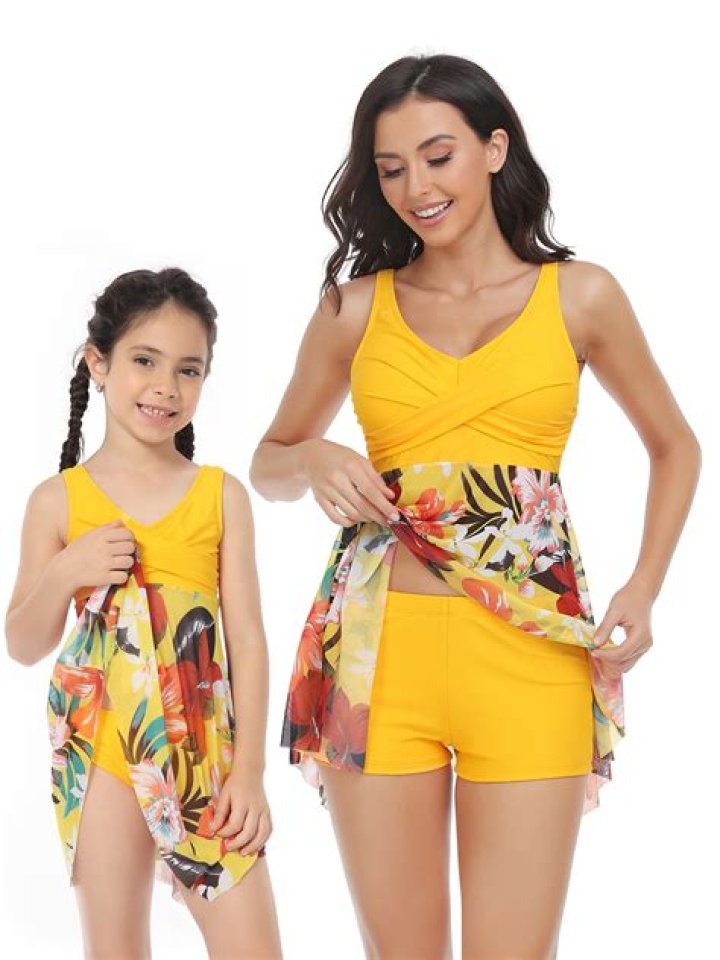 Erica Mena Poses With Her And Safaree’s Daughter – They Have Matching Swimsuits!