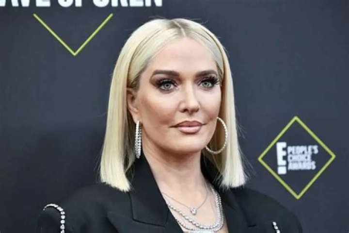 Erika Jayne Gets Called Out By Fans For Deflecting After She Exposes Tom Girardi Years-Old Affair