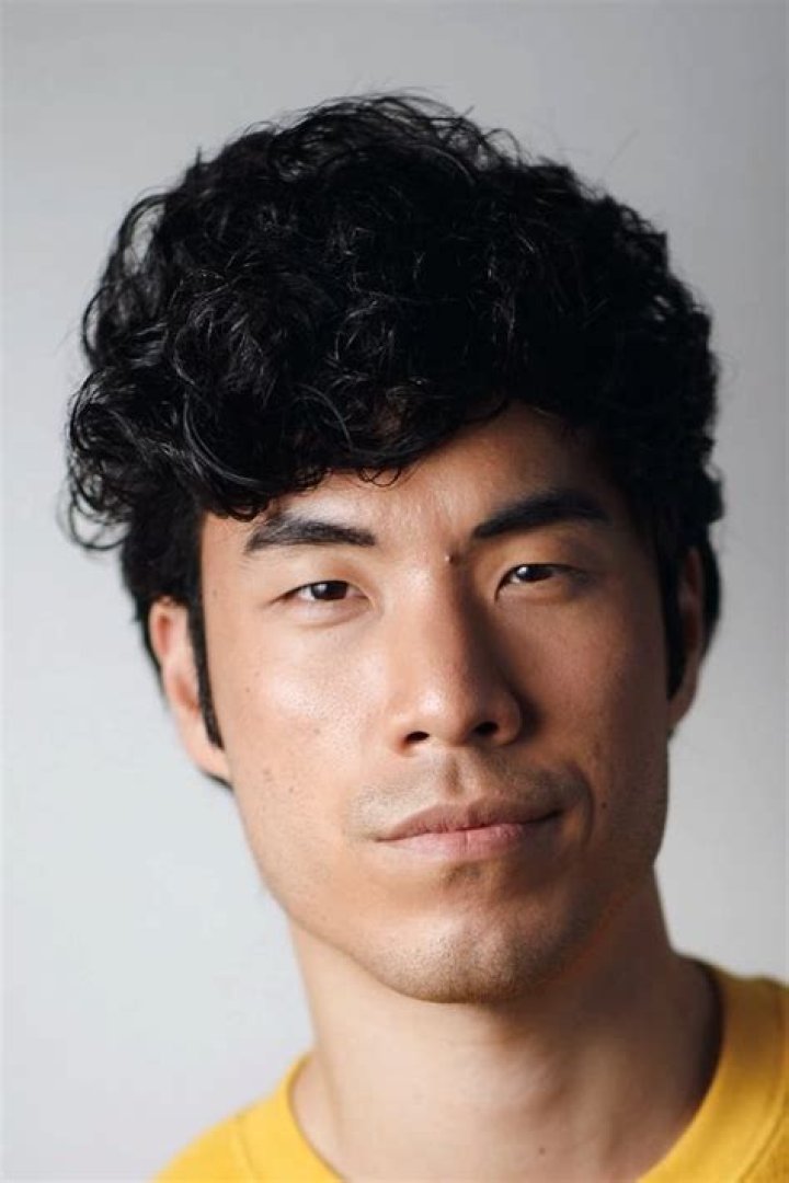 Eugene Lee Yang Biography: Net Worth, Height, Age, Sisters, Boyfriend, Family History, Movies, Birthday, Dad, Partner, TikTok, Twitter, Zodiac