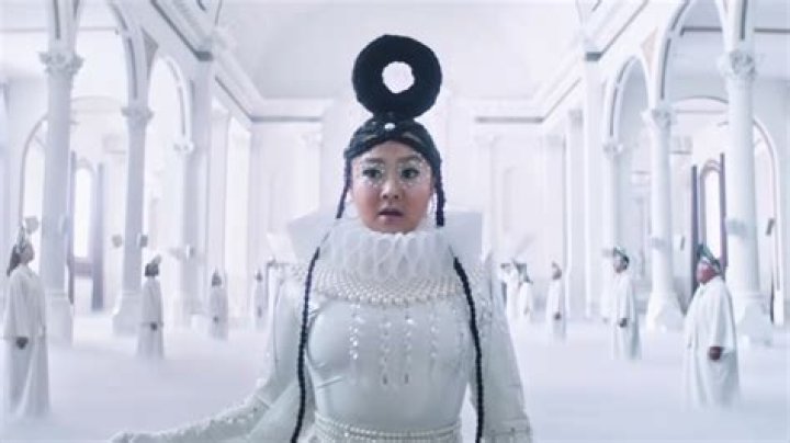 ‘Everything Everywhere All at Once’ fans fear that the wrong supporting actress may get the Oscar nomination