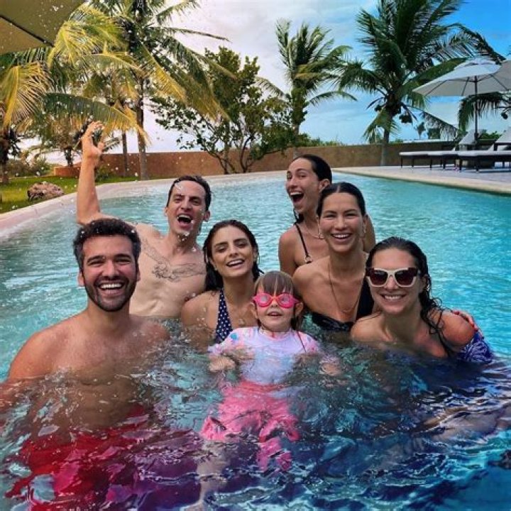 Fact: Who Is Aislinn Derbez Nuevo Novio Jonathan Kubben, Are They Getting Married? Everything To Know