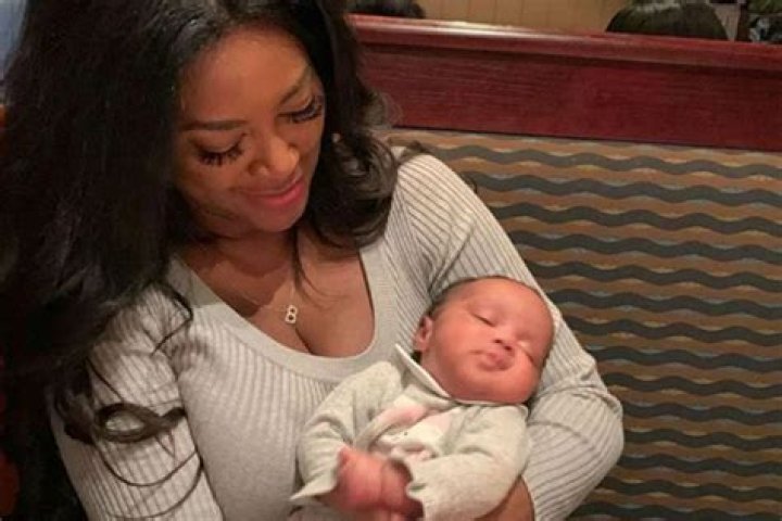 Former RHOA Kenya Moore Just Let This Former Co-Star Babysit Baby Brooklyn