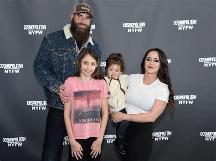 Former ‘Teen Mom’ Star David Eason’s Sister Confirms He Has ‘Lost It’ Amid Terroristic Threats On Instagram