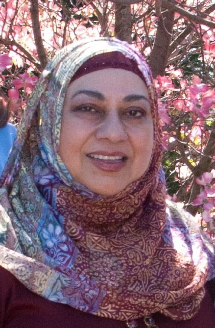 Dr. Fouzia Rishi, MD – Waynesboro, PA