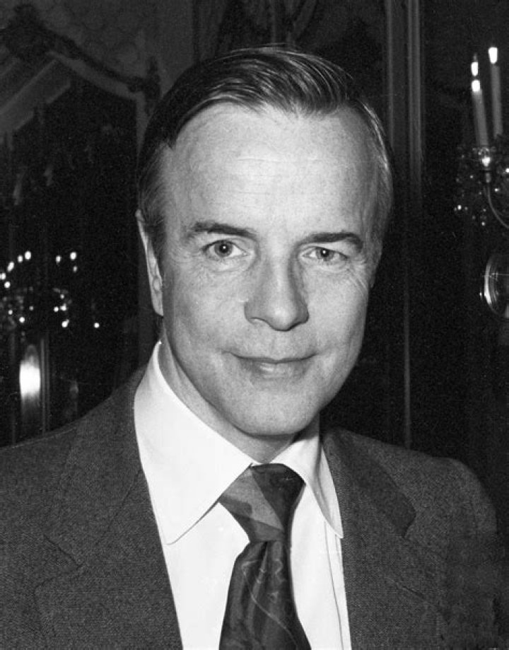 Franco Zeffirelli Biography - Childhood, Life Achievements & Timeline