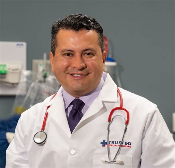 Dr. Frank Castro, MD – Youngstown, OH
