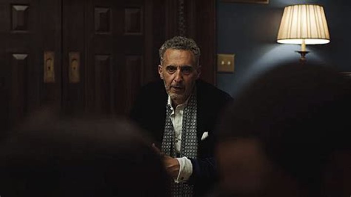 From Sarah Paulson to Paul Dano, here all the very famous people set to cameo in the new ‘Mr. & Mrs. Smith’ show