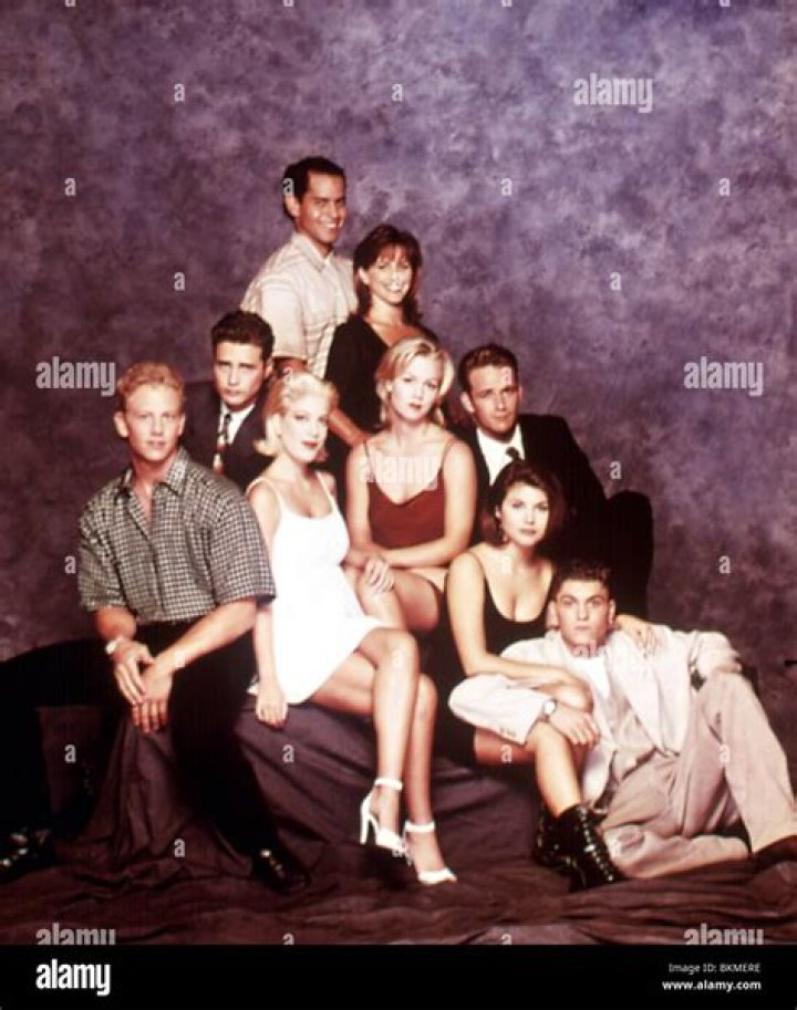 Gabrielle Carteris Biography - Childhood, Life Achievements & Timeline