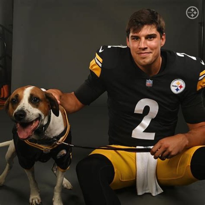 Germaine Pratt girlfriend: Does Germaine Pratt have a girlfriend?