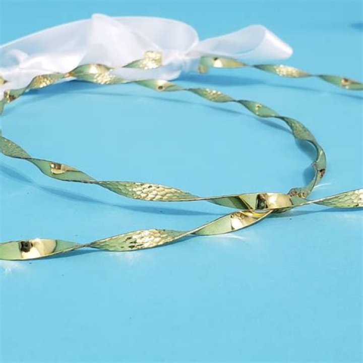 Stefana Wedding crowns. Greek Orthodox stefanas. — Blessed Celebration