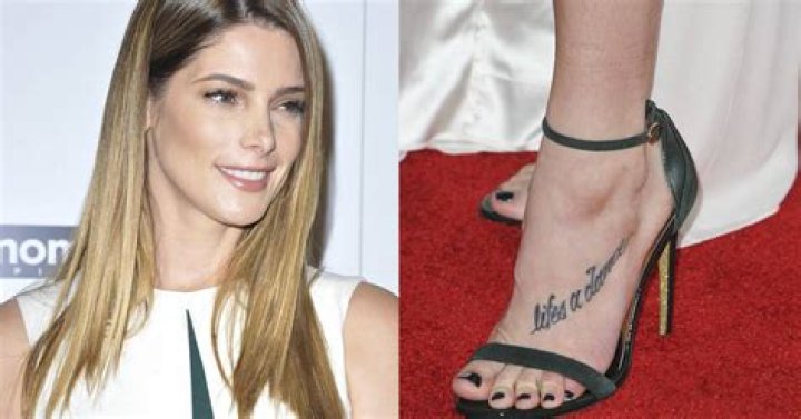 Grace Helbig: Boyfriend, net worth, tattoos, smoking & body measurements