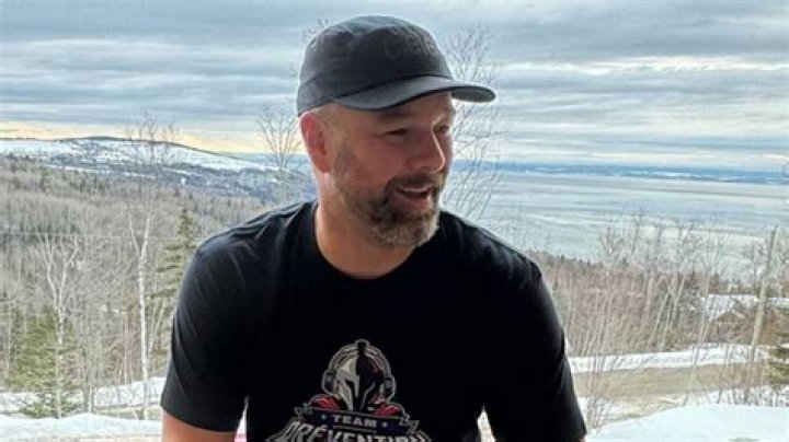 
Guillaume Latendresse Height, Weight, Net Worth, Age, Birthday, Wikipedia, Who, Nationality, Biography 