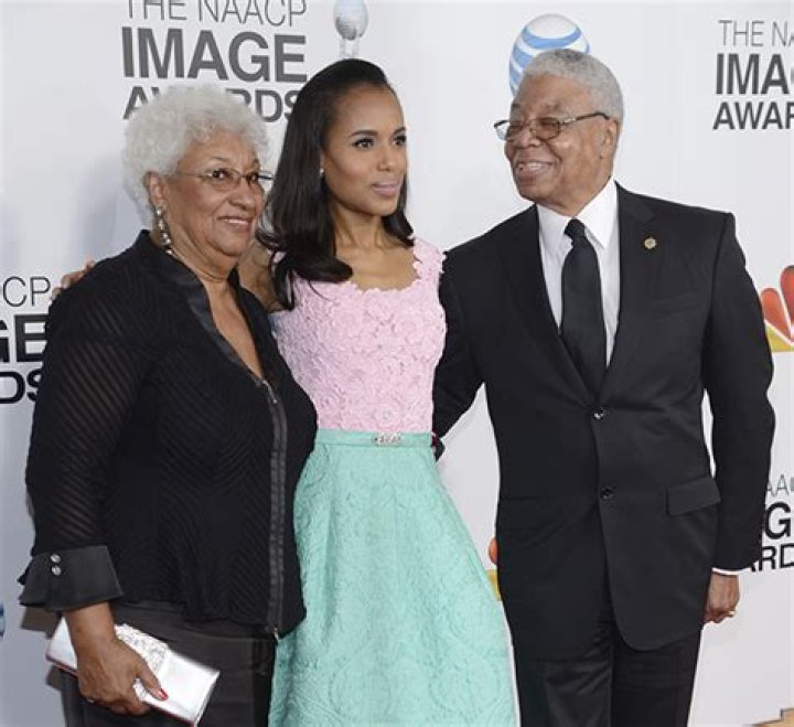 H.E.R. parents: Agnes Wilson, Kenny Wilson