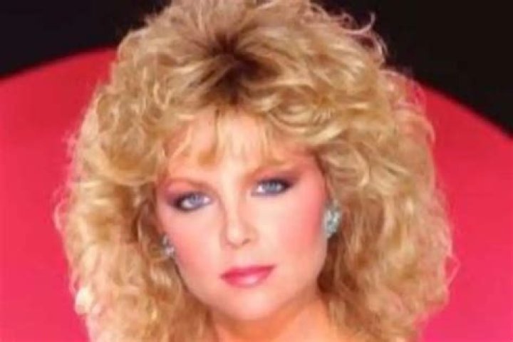 Happy Birthday Lisa Hartman Black — Tabitha And Knots Landing Actress Is 64