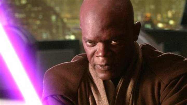 Hayden Christensen says Mace Windu is alive if Sam Jackson wants him to be