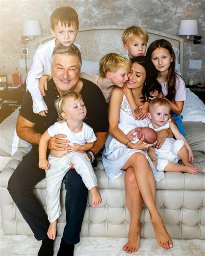 Hilaria Baldwin Biography - Facts, Childhood, Family Life & Achievements