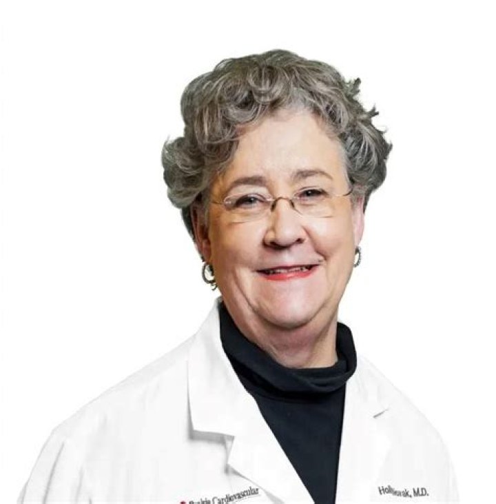 Dr. Holly Novak, MD – Springfield, IL